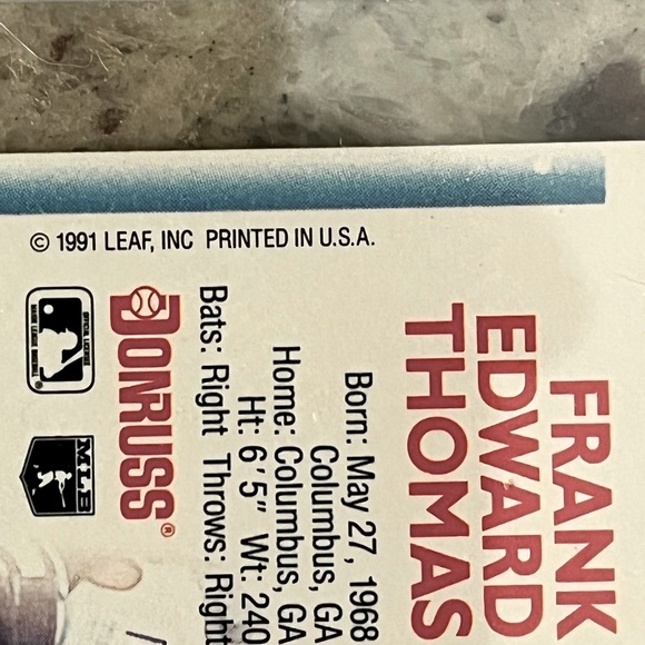 1991 Ultra Rare Donruss Frank Thomas baseball card with no dot after INK error. - Picture 7 of 7